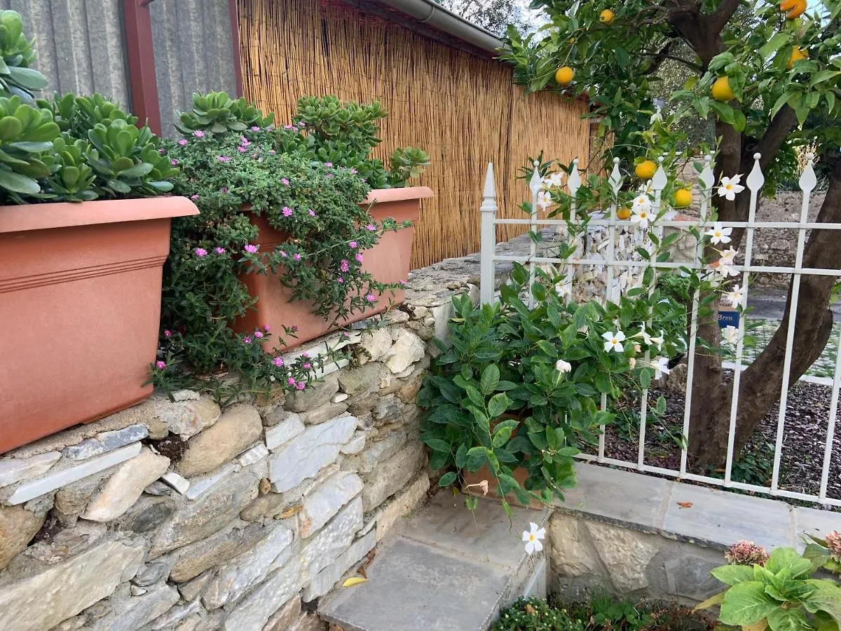 Antica Casa Nel Borgo Apartment Pietrasanta