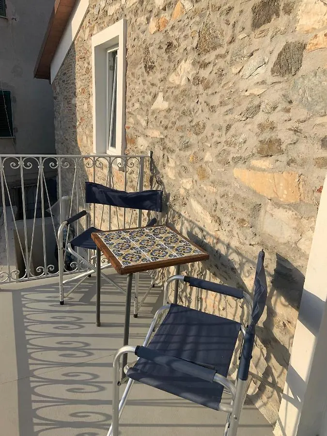 Antica Casa Nel Borgo Apartment Pietrasanta 0*,