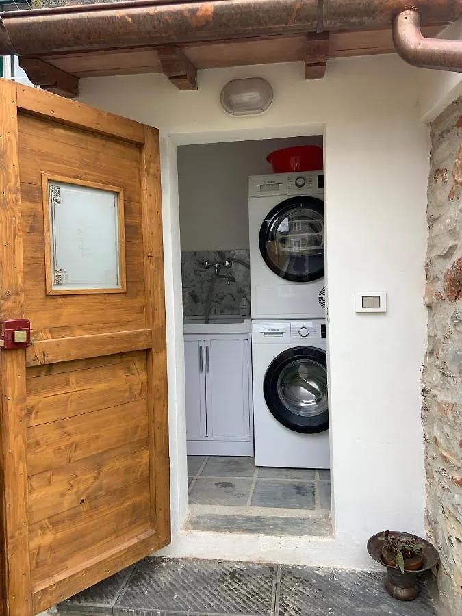 Antica Casa Nel Borgo Apartment Pietrasanta