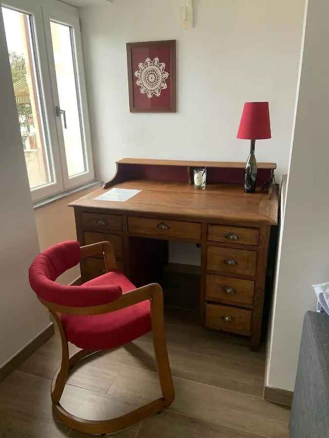 Antica Casa Nel Borgo Apartment Pietrasanta